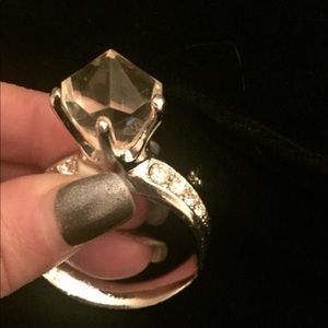Large vintage “faux diamond ring” Brooch